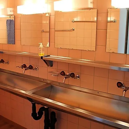 Auberge de jeunesse St. Jakob *